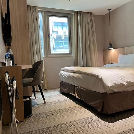 N Hotel Taipei Extérieur photo
