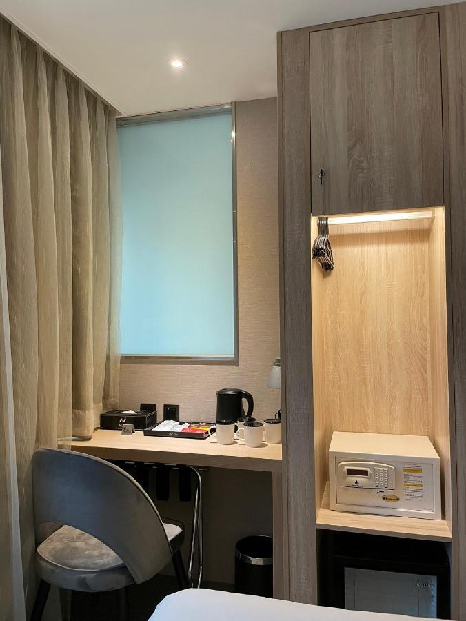 N Hotel Taipei Extérieur photo