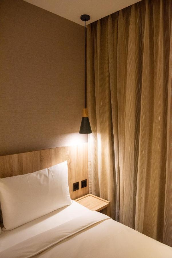 N Hotel Taipei Extérieur photo